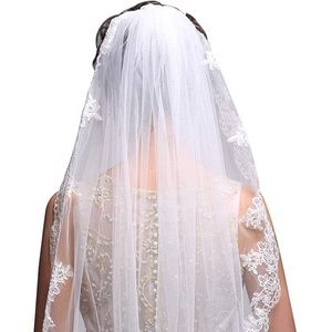 New Ivory Lace Wedding Veil